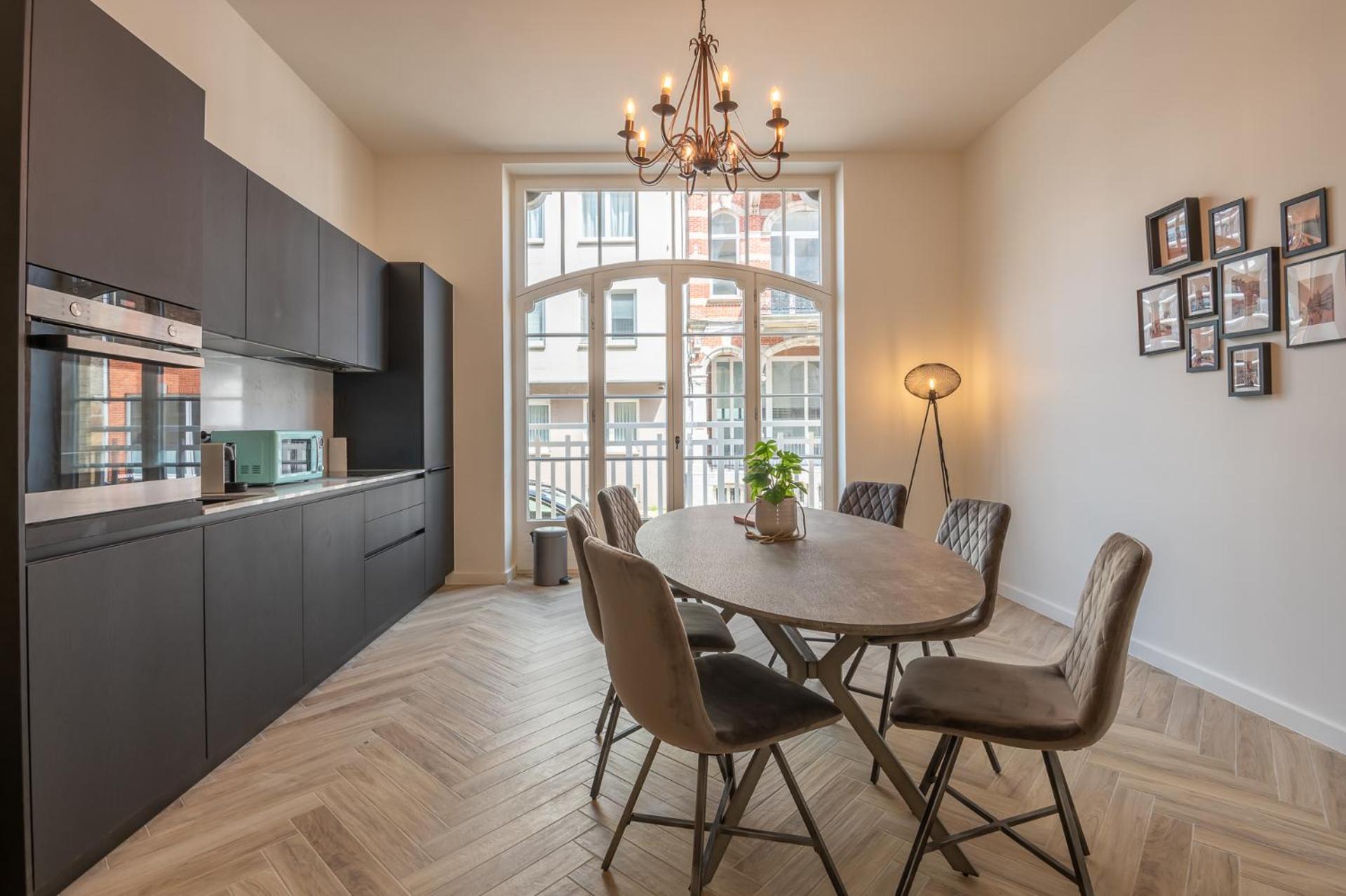 Beautiful Renovated Apartment In An Authentic Building Ostend Exterior photo