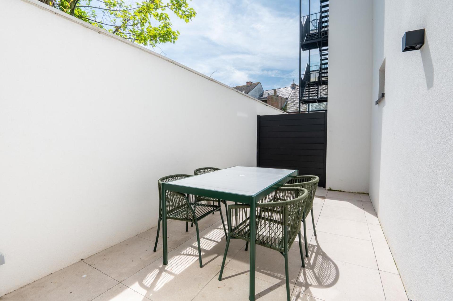 Beautiful Renovated Apartment In An Authentic Building Ostend Exterior photo